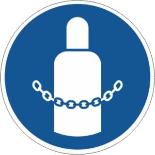 Gebotsschild bestehend aus einer selbstklebenden Folie mit transparenter Schutzabdeckung Druckgasflasche durch Kette sichern in verschiedenen Variationen